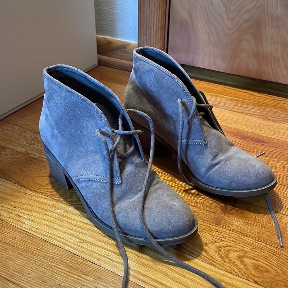 Carlos Lace-up Booties